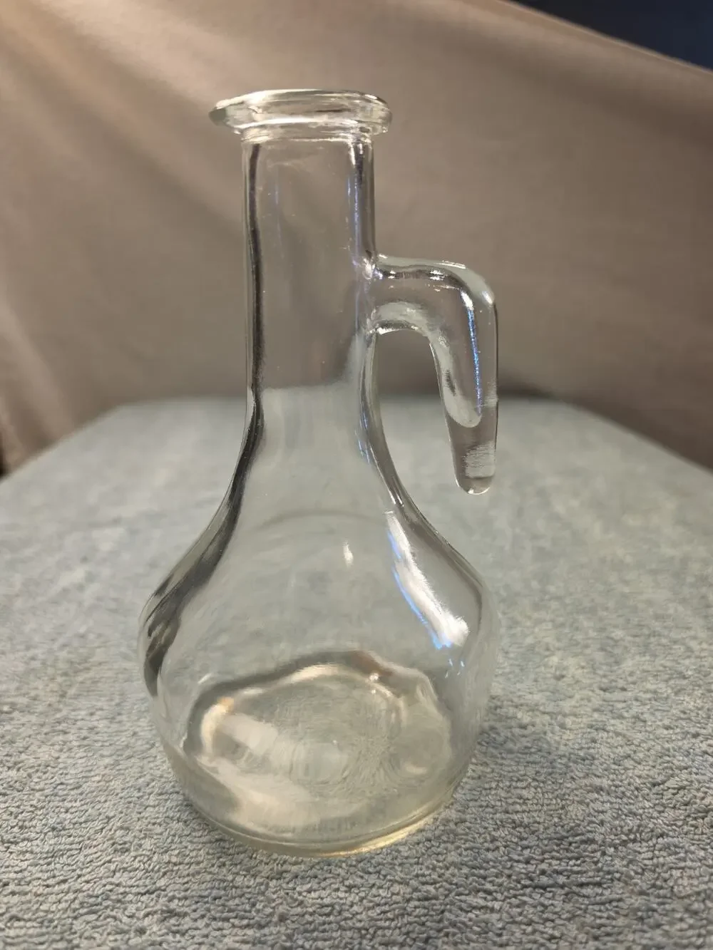 Clear Glass Handled Cruet Bottle, Round Solid Pattern, Narrow Neck, 1pc